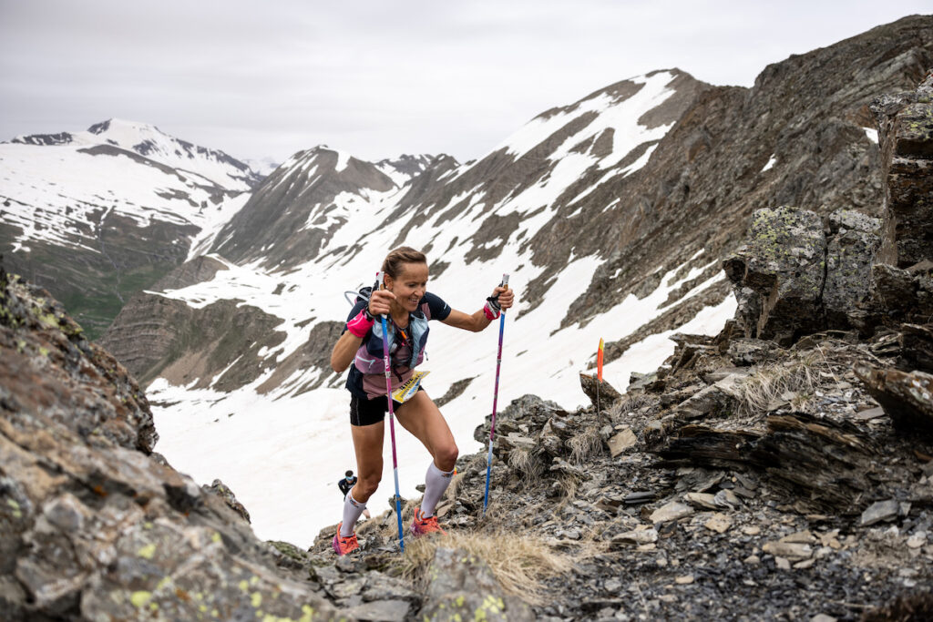 Grand-Trail de Serre-Ponçon : Xavier Bartoli et Carolyn Schaltegger dominent la 2ème épreuve de la Golden Trail National Series France